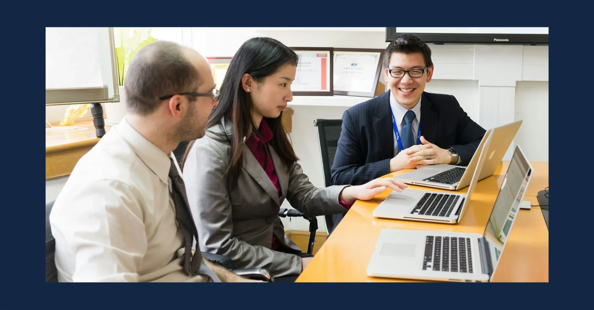 A fractional leader provides organizations with seasoned executive expertise, without the financial commitment of a full-time hire. Photo by David Veksler on Unsplash.
